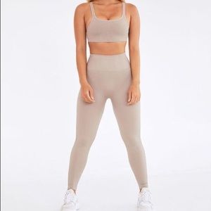 2 piece Set active stardust sculptflex workout set.